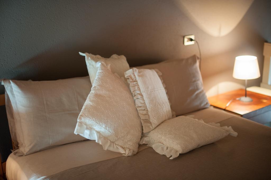 Nest On The Lake Marone Room photo