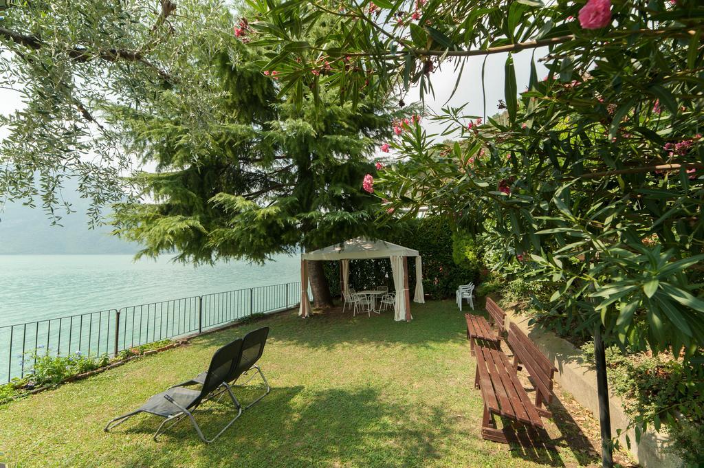 Nest On The Lake Marone Room photo
